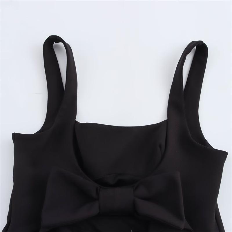 European & American Style Women's Square Neck Spaghetti Strap Top with Back Bowknot