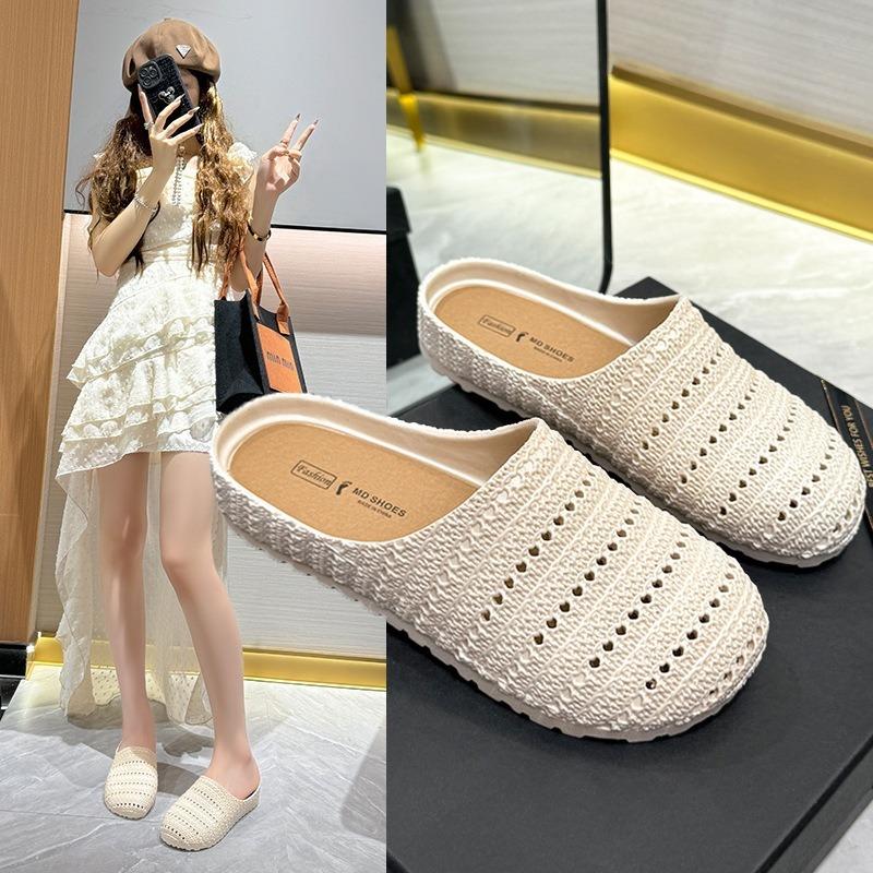 Spring and summer women's niche hollow casual flat bottom versatile soft bottom outer wear bag head slippers white brown universal