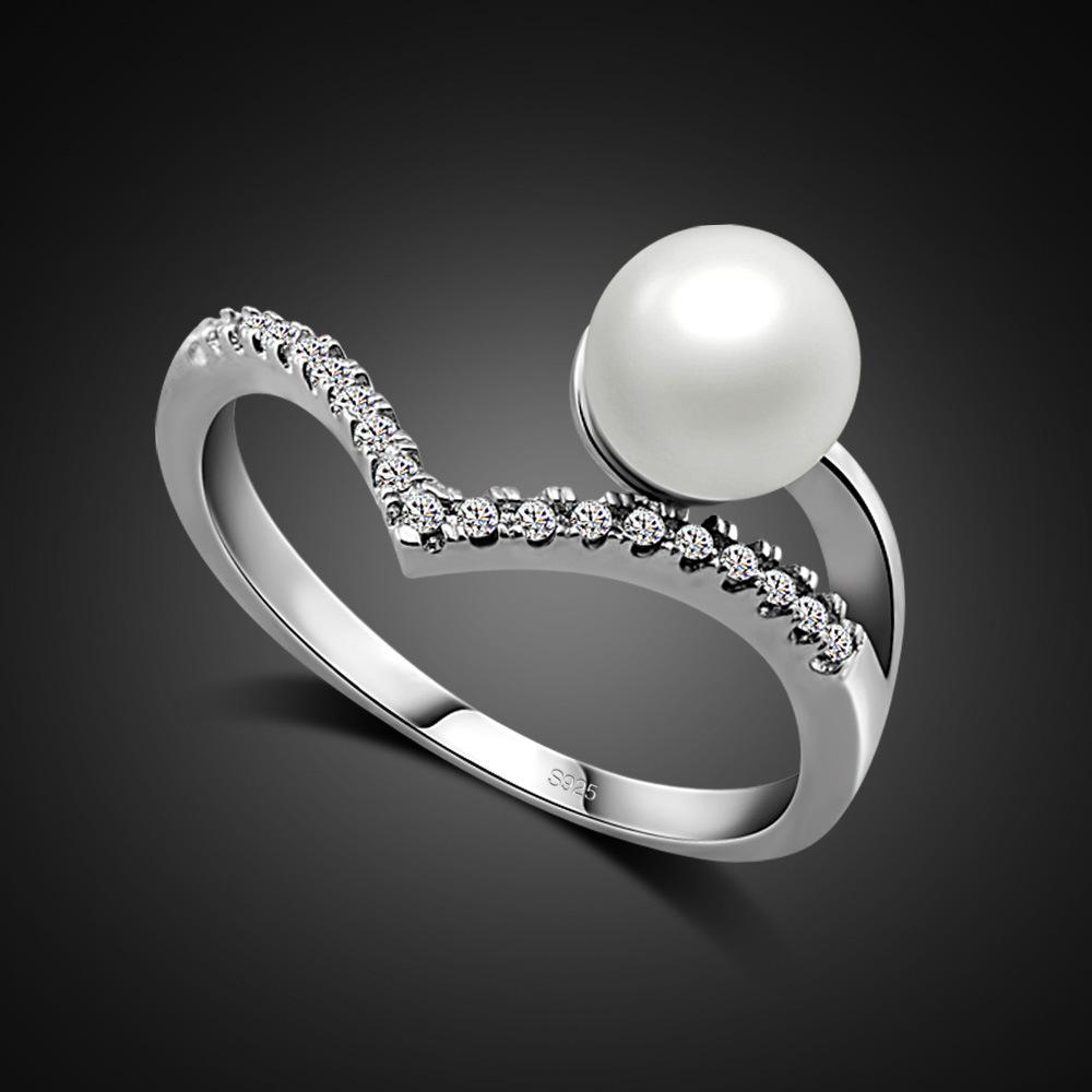 Heart-Shaped Simple White Pearl Ring, Love Platinum-Plated Women'S Temperament Elegant Ring