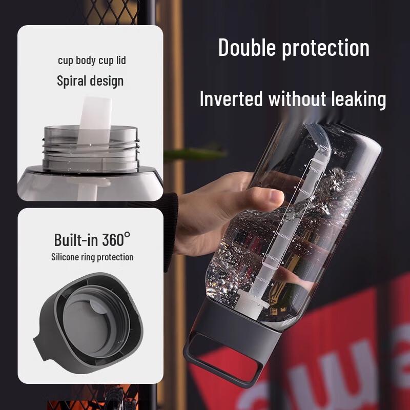 Chahua Jinpai Large Capacity Water Bottle with Straw