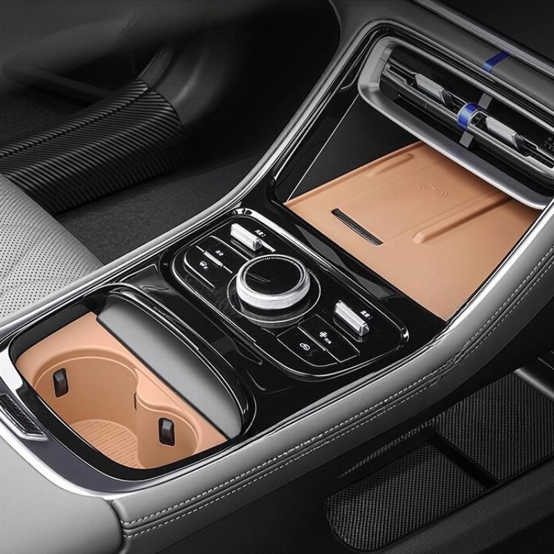 For Geely Galaxy A7 Wireless Charging Silicone Pad Central Control Water Cup Pad Car Interior Modification Interior Accessories