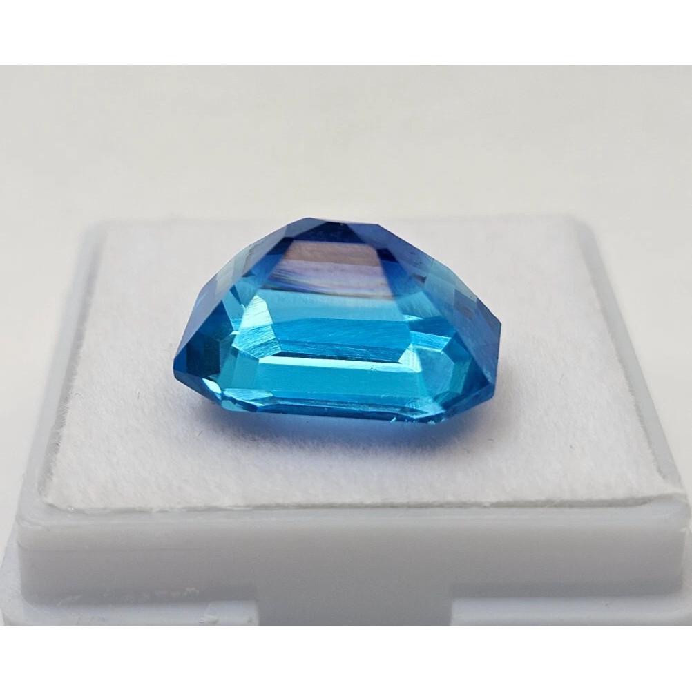 Stunning Natural Pitambari Sapphire Bi-Color 12+ Ct Emerald Cut Loose Gemstone