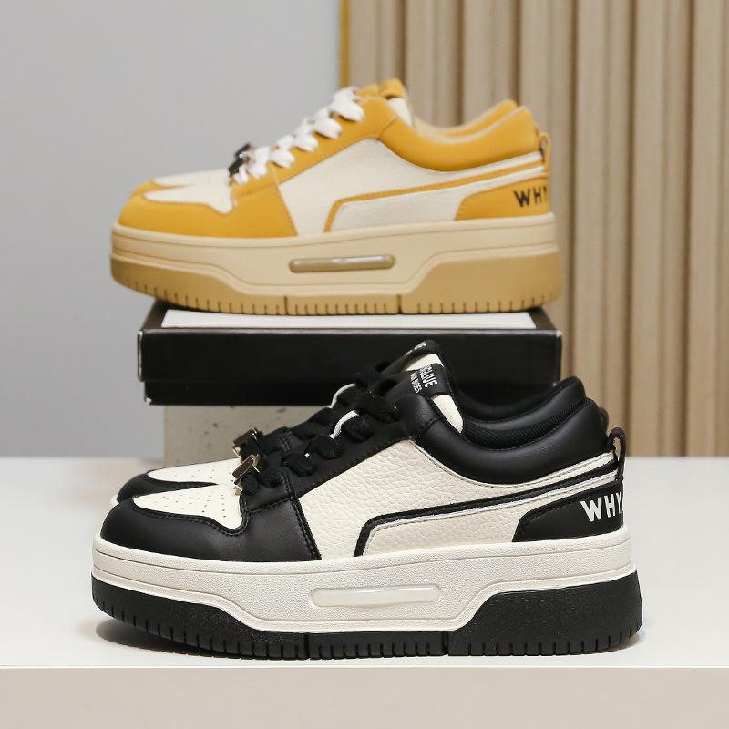 Strictly selected spring leather board shoes women's new 2025 thick-soled low-top popular panda color light muffin sneakers women