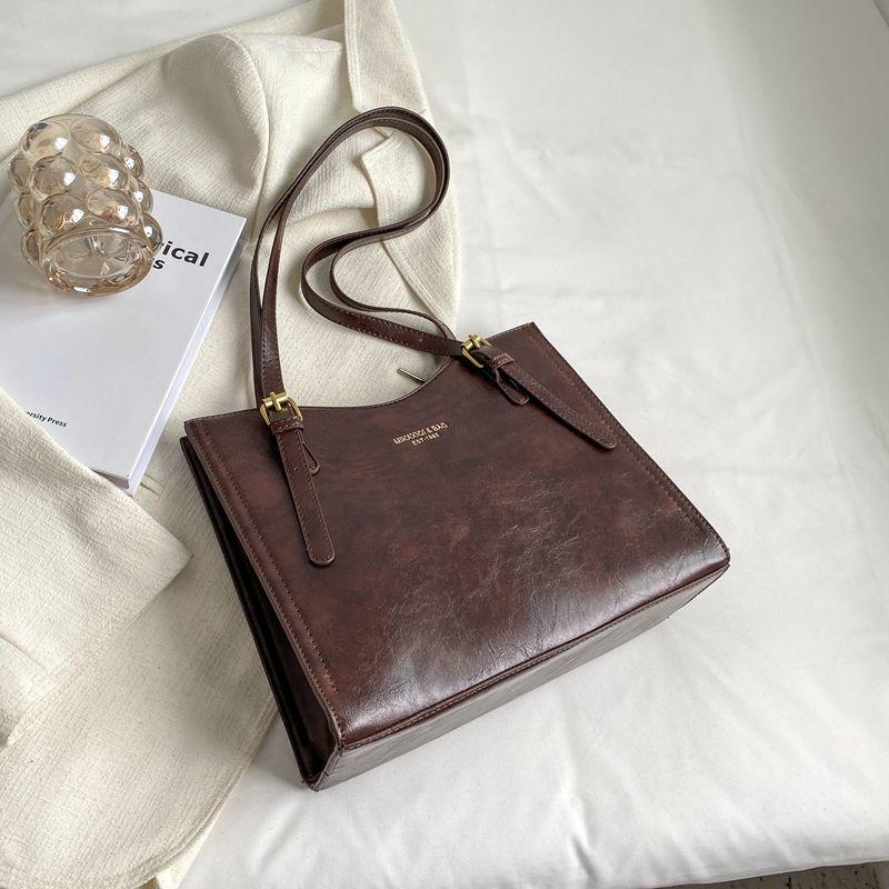 

Женская ретро сумка-тоут: Большая вместимость, Трендовый стиль 2025, Популярная ниша, Сумка для работы Standard