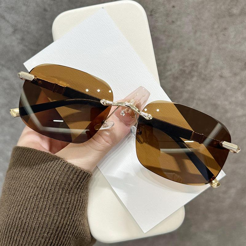 New Fashionable Frameless Cut Edge Sunglasses With High Quality And Box Uv Resistant Driving Sunglasses