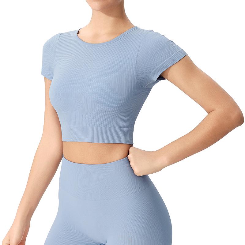 Seamless Women's Fitness Top with Built-in Chest Pad - Nude Feel Short Sleeve for Yoga & Running