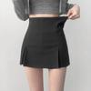 Schwarze knielange Rockhose für Damen - Sommerliche schlankmachende High-Waist-Rockshorts mit Schlitz