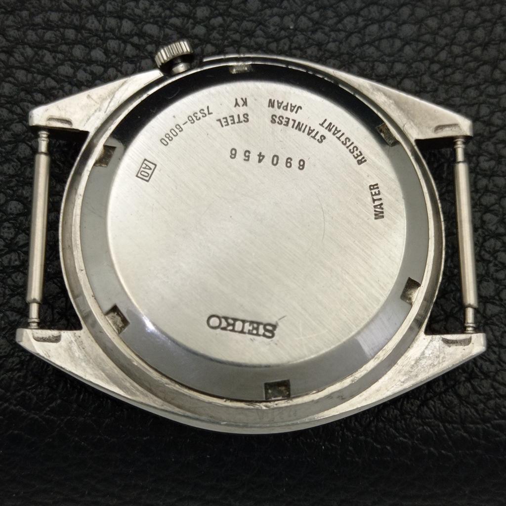 AUTOMATIC VINTAGE SEIKO 5 JAPAN 7019A MENS GOLDEN COLOR DIAL WATCH A702617-1 R209-a702617