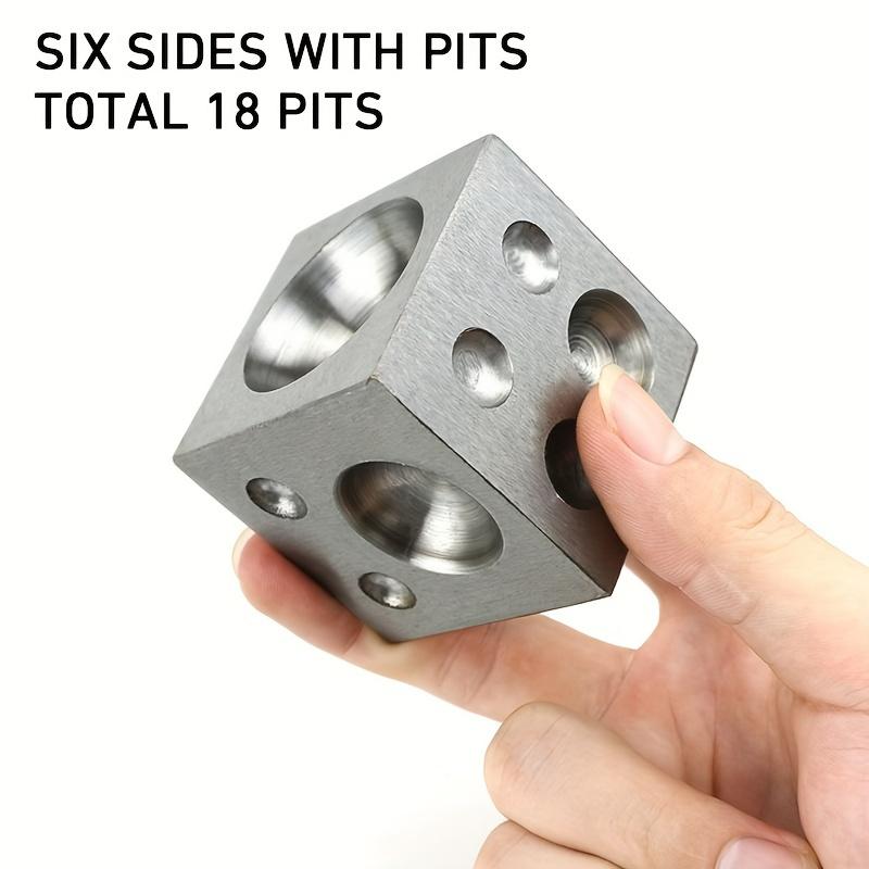 Stahl-Quadrat-Prägestempel-Block mit 18 Vollrund-Aussparungen - Präzisionswerkzeug für die Schmuckherstellung und Metallumformung