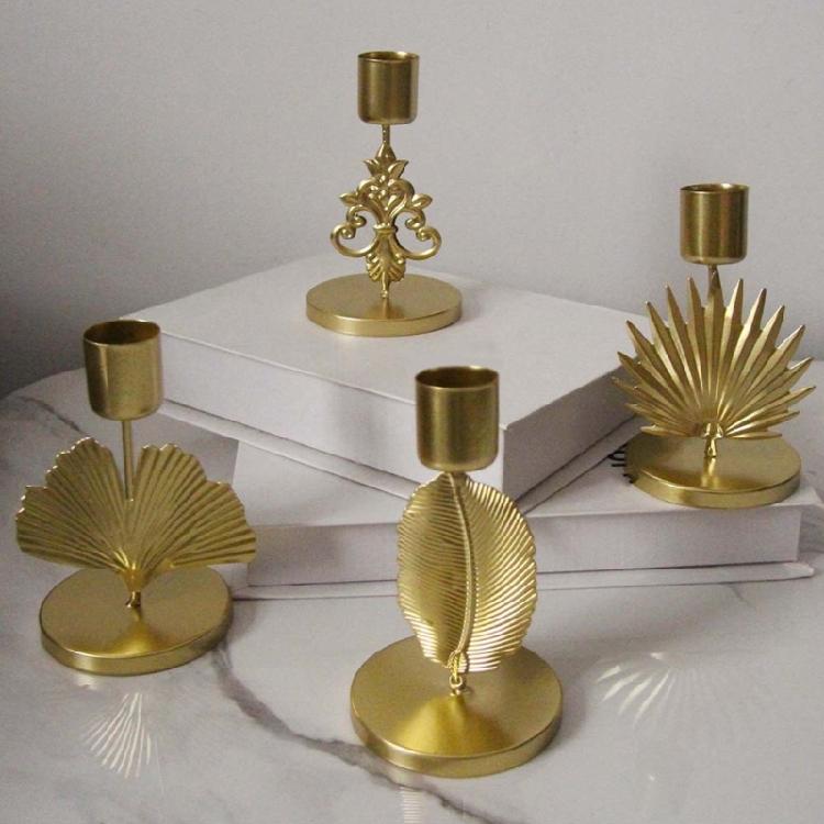 Iron Taper Candle Holder Decorative Leaf Candle Stand For Wedding Dining And Party Environment