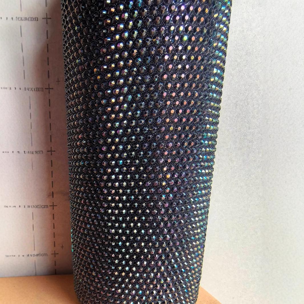 

Нова чашка-термос з нержавіючої сталі, високий рівень зовнішнього вигляду, градієнтний колір, інкрустований діамантом, чашка для води на відкритому повітрі, портативна автомобільна чашка 500ml