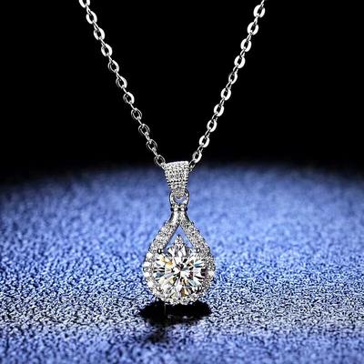 Náhrdelník s přívěskem z pravé moissanitové kapky vody 1ct D Color Lab Diamonds 925 mincovní stříbro pro ženy Svatební jemné šperky