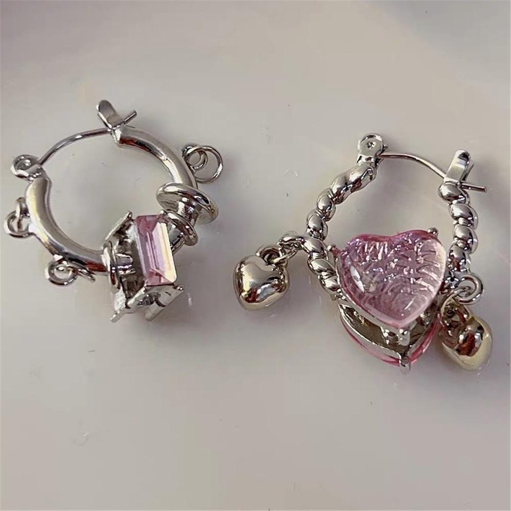 

Trendy Design Y2K Heart Earrings Pink Crystal Girl Stud Earrings for Women Girls