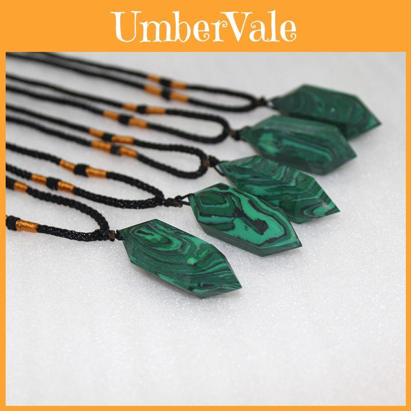 Geometric Crystal Necklace With Pendant For Daily Wear And Gift Giving