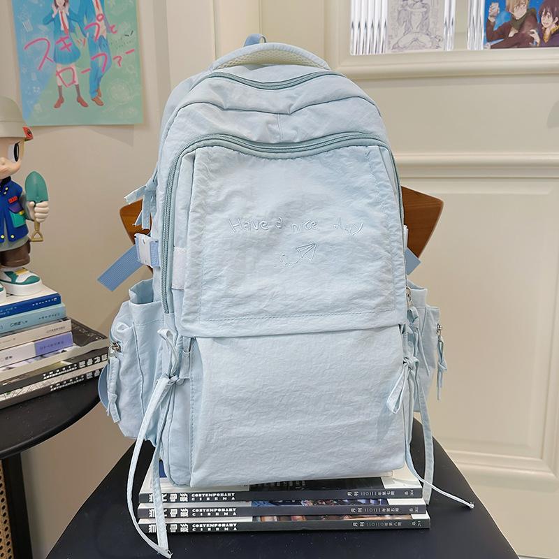 Urocza Mała Świeża Letnia Nowa Haftowana Lekka Duża pojemność Torba Studencka Torba na Komputer Plecak Podróżny Plecak.