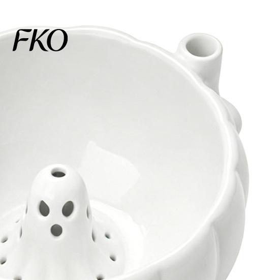 Ghost Face Berry Bowl Halloween Swirl Bowl, Center Wash with 360 Degree Rotating Vortex Handmade Tableware Spin Function, PLA Fruit Strainer