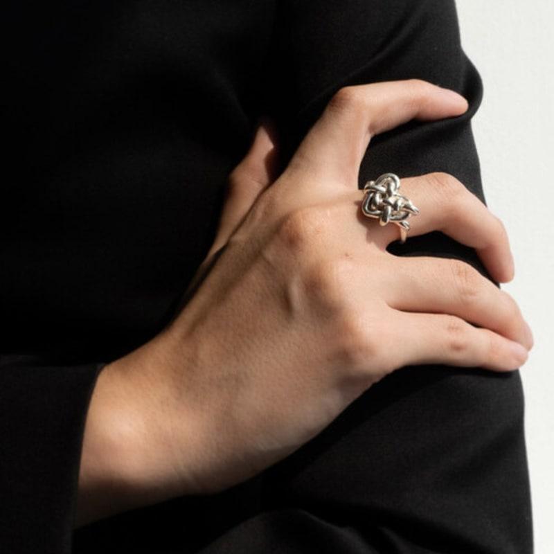 MOOSOO R04 Heart Knotted Ring