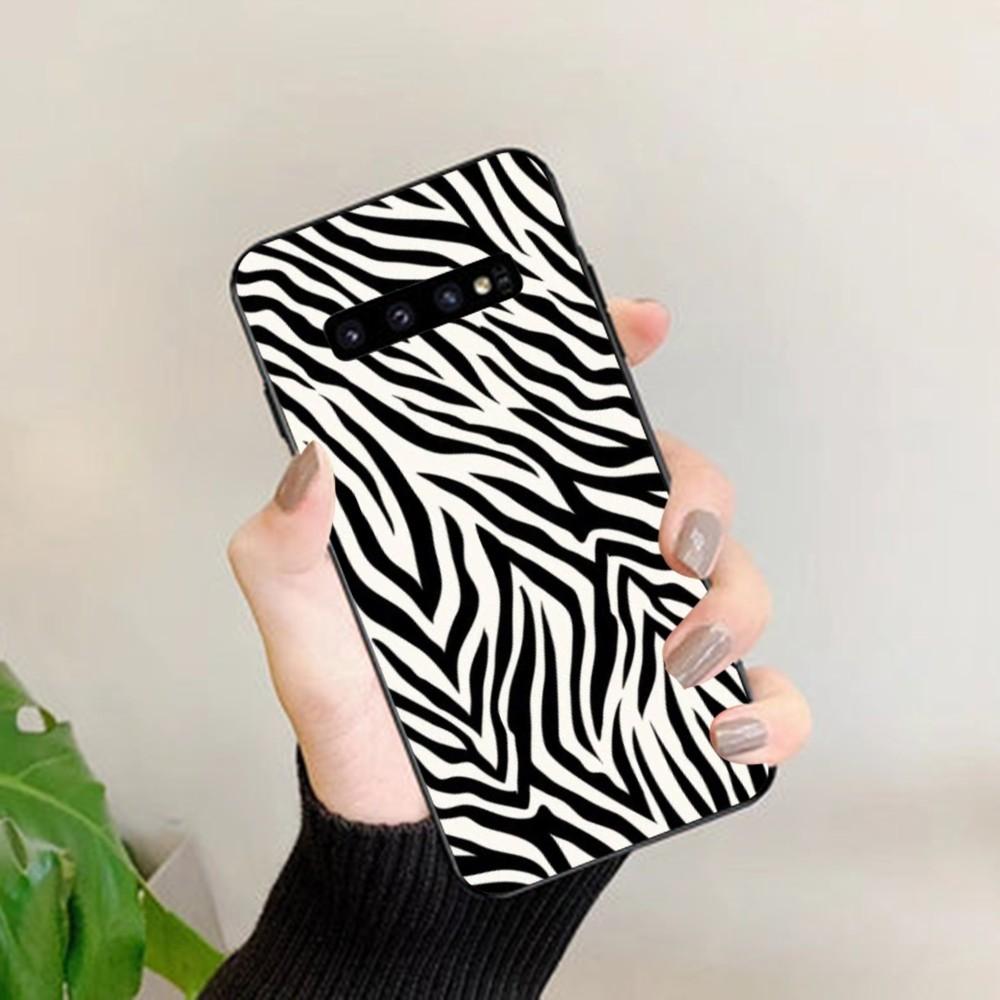 Fashion Zebra Print Phone Case For Samsung S 9 10 20 21 22 23 30 23plus Lite Ultra FE S10lite Fundas