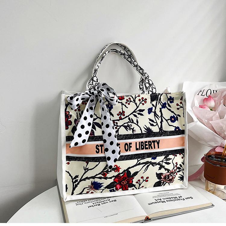 2022 Новая хлопково-льняная женская сумка Большая вместимость Модная сумка-тоут для мамы Стильная и модная студенческая сумка через плечо Flowers