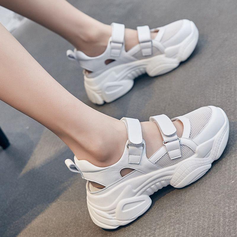 Ausgehöhlte Papa-Schuhe Damen-Ins-Trend Frühling und Sommer Atmungsaktives Mesh Dicke Sohlen Hochhaus-Sport-Sandalen