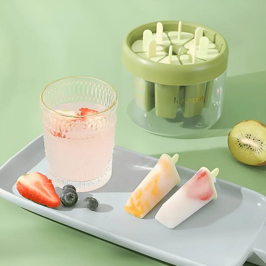 Eco-Friendly Plastic Ice Pop Mold 8-Cavity Popsicle Maker Green 11x13cm Kids DIY Ice Lolly Mold