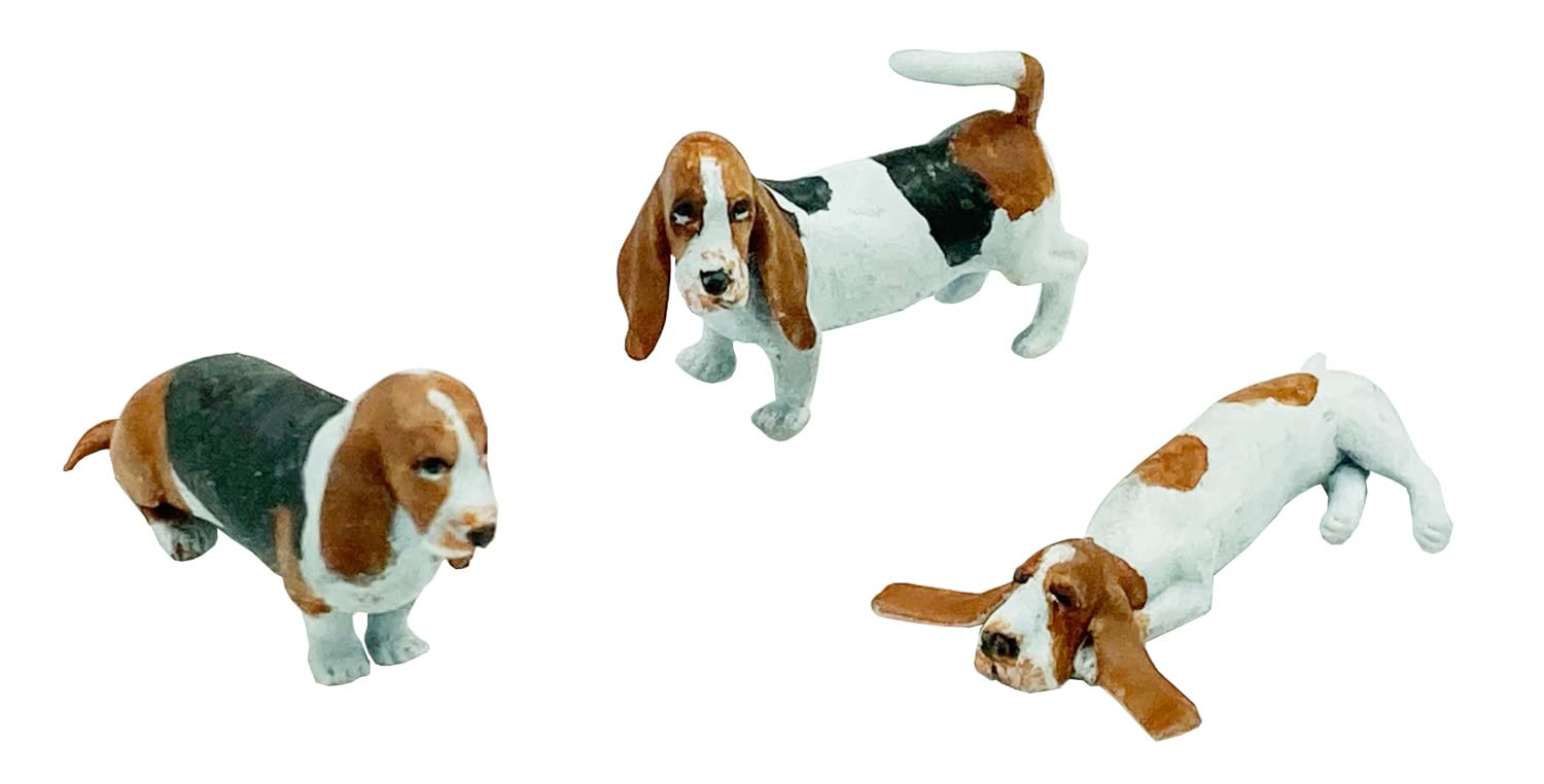 

Chino Model 1/35 Basset Hound Set Resin Kit CMW-008 Molded Color