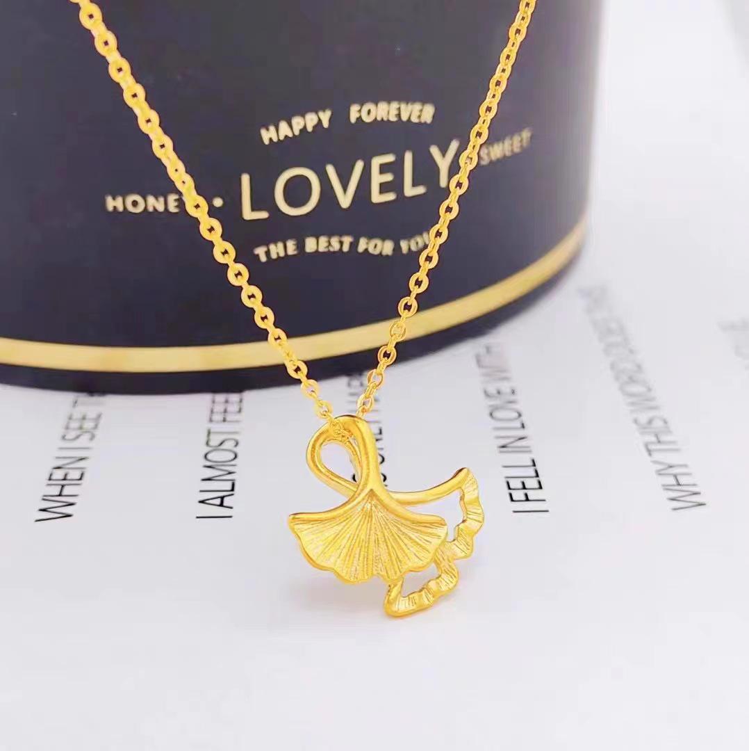 Вьетнамское золотое ожерелье-подвеска с листом абрикоса для женщин - Простая позолоченная медная цепочка на ключицу. Apricot Pendant (without chain)