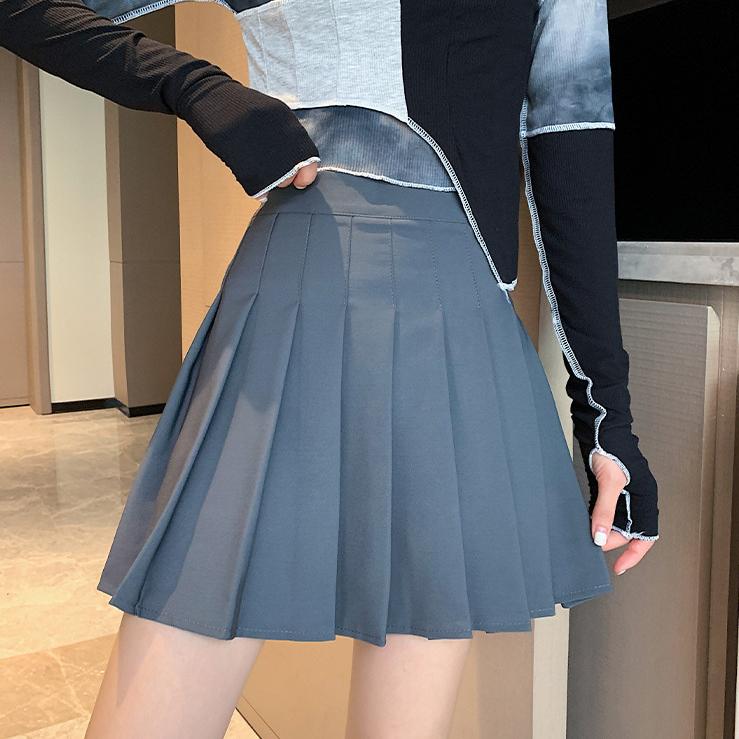 Ретро порно фильмдердегі волосатые письки