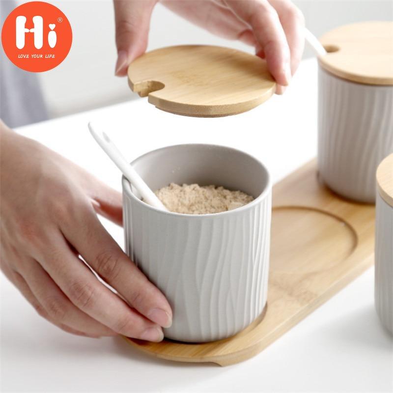 Hi Nordic Ceramic Spice Rack Seasoning Jar Kitchen Salt Pepper Storage Bottle with Cover and Spoon Set Creative Simple Condiment