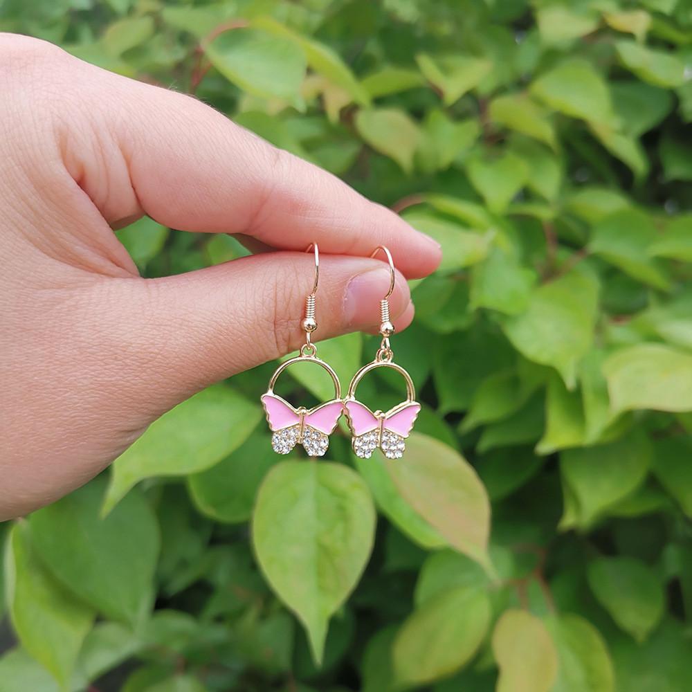 

Chic Alloy Butterfly Earrings For Women Colorful Statement Jewelry Animal Design рожевий