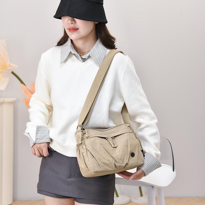 Lightweight Large Capacity Multi-Pocket Nylon Crossbody Bag