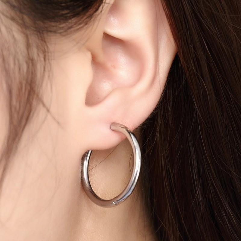 VNOX Basic Stainless Steel Hoop Earrings for Women Man Round Circle Loop Earring Aretes 25mm/20mm/11mm Unisex Ear Jewelry