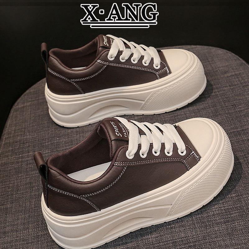 Leather board shoes women's thick-soled heightening little white shoes new autumn and winter velvet two cotton shoes casual sports shoes