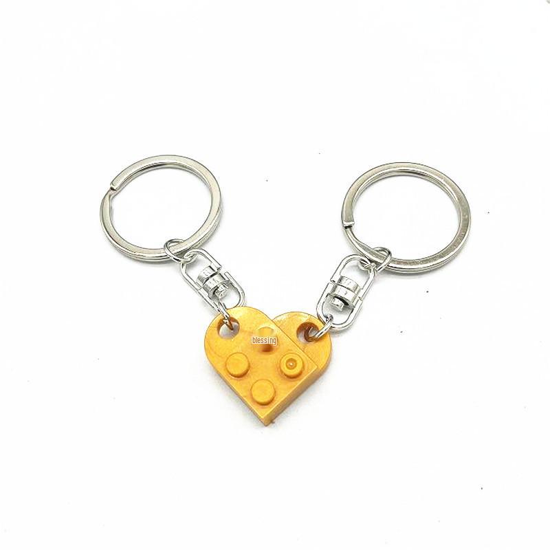 LEGO Heart Puzzle Keychain: European & American Style Building Block for Couples