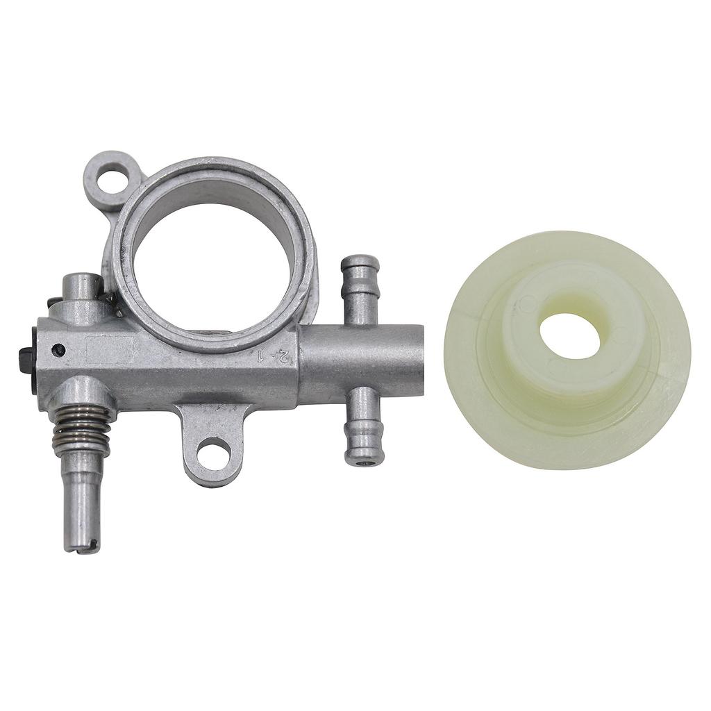 A77T-20Set 2500/3800 Chainsaw Spare Parts Chainsaw Oil Pump With Worm Drive Gear Fit For Chain Saw 25CC/38CC