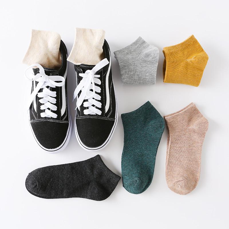 Men's Spring and Summer New Sports Cotton Solid Color Retro Invisible Shallow Mouth Boat Socks