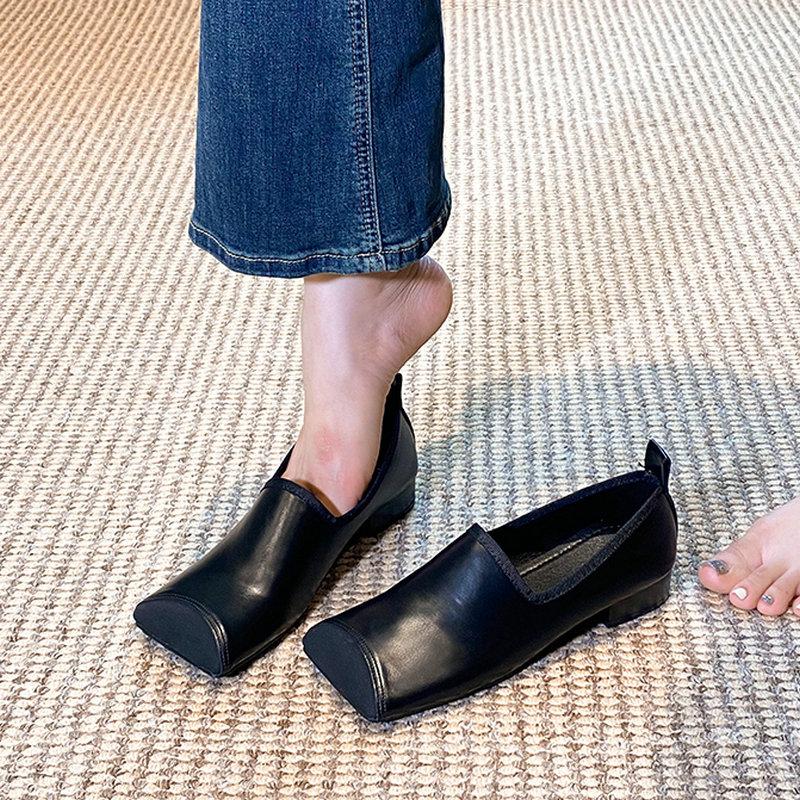 Fashion Square-Toed Single-Shoe Women'S French Retro Pig Nose Shoes Niche Low-Heeled Mary Jenson Style Gentle Evening Shoes, Large Size