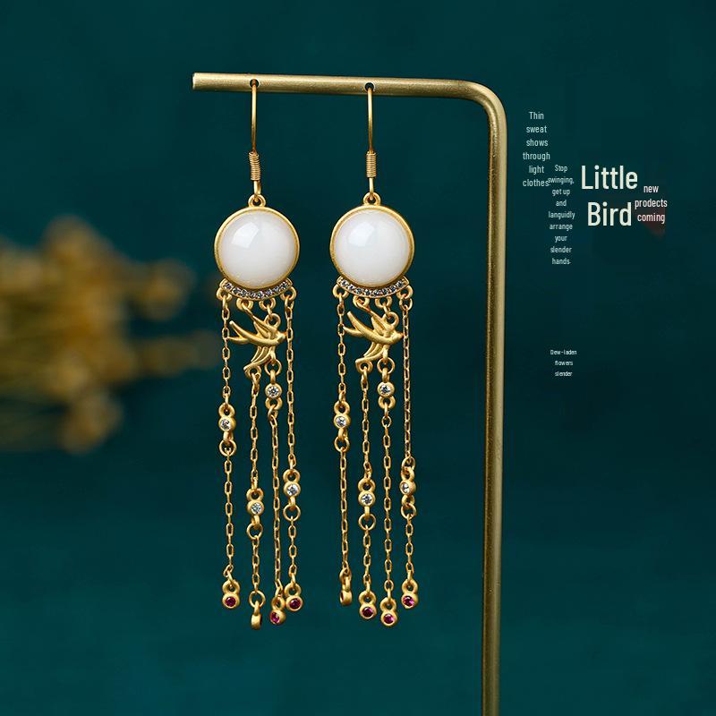 

Aieryuan 2022 Retro Tassel Magpie Earrings - Imitation Jade, Ancient Gold Design, Perfect Qixi Gift Electroplated 24K Gold