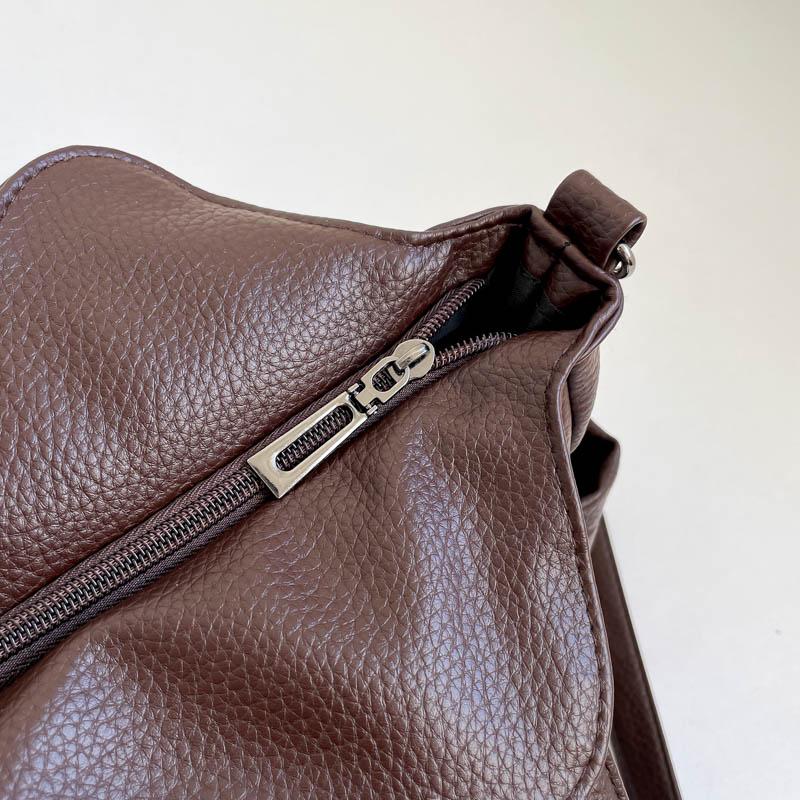 Womens Stylish Litchi Texture Handbag Adjustable Strap Vintage Leather Shoulder Bag for Daily  for Daily Commute Work Shopping and Weekend Outings