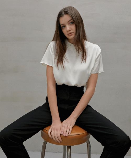 Rank 5 [Kale] Satin Blouse_White White Free