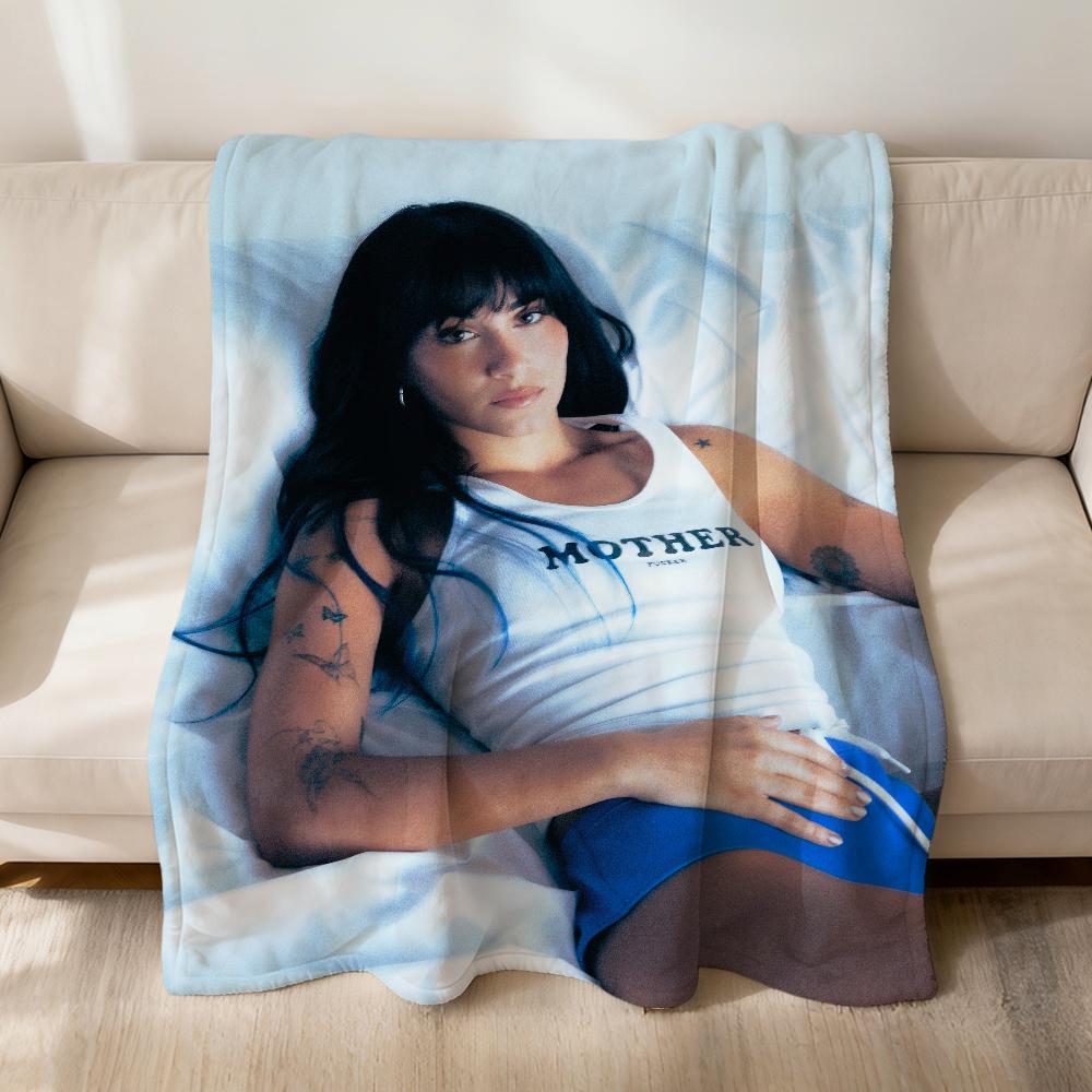 Singer A-Aitana Ocana Cuarto Azul Flannel Soft Warm Plush Blanket For Sofa Living Room Pet Hogar Bedroom Gift Home Car Portable