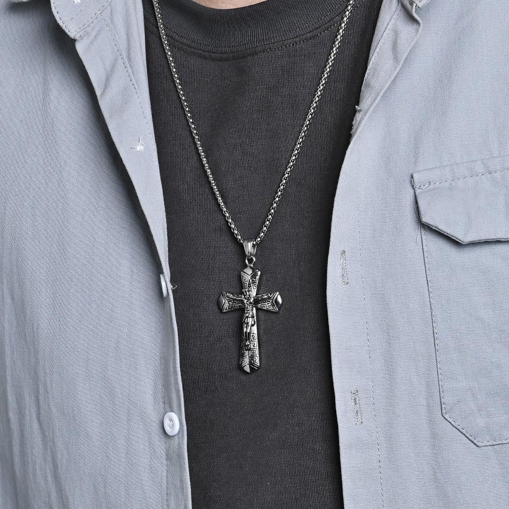 European and American Retro Personalized Stainless Steel Cross Item Trendy Fashion Wear Titanium Steel Pendant