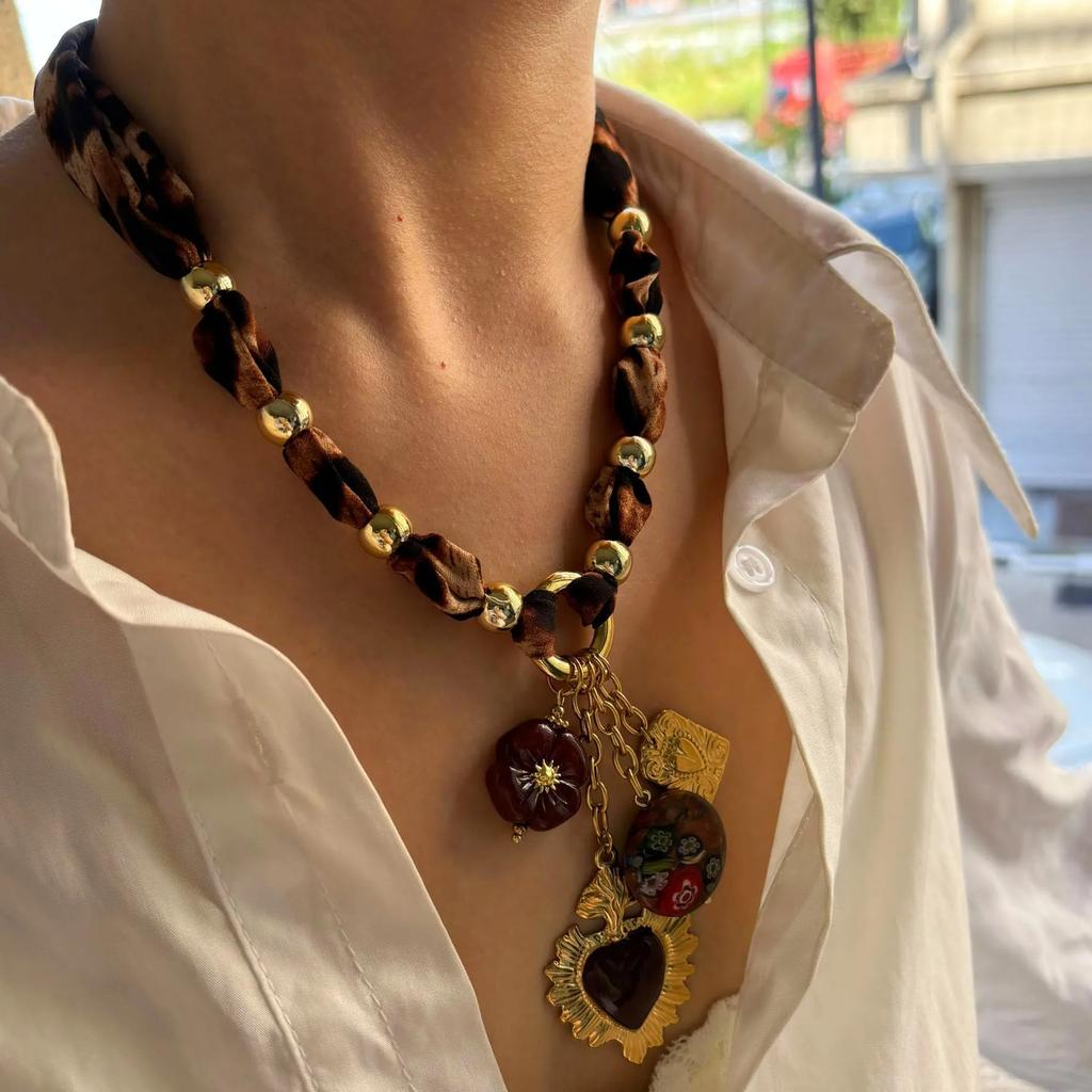 Heart Flower Geometric Pendant Necklace for Women Vintage Leopard Print Rope Chain Jewelry Accessory