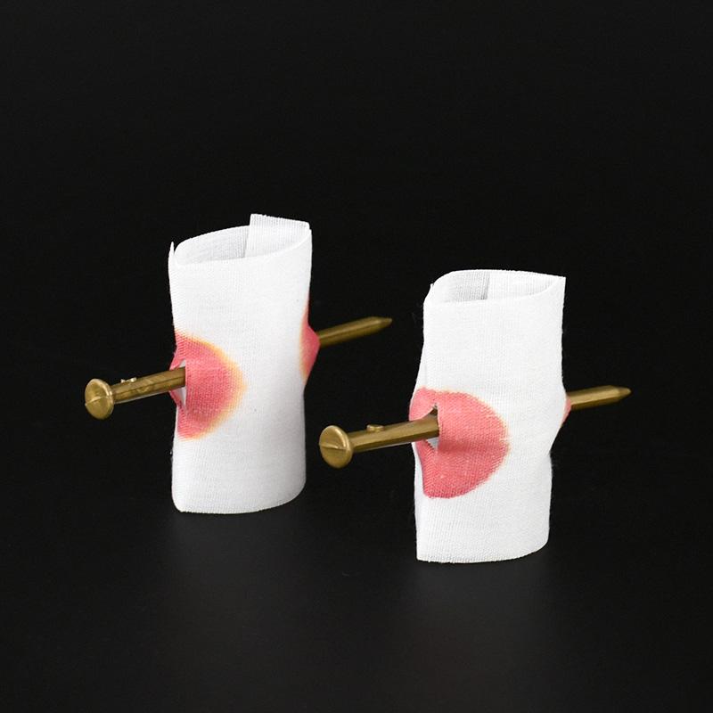 5pcs Bloody Nail Through Finger Prank Joke Novelty Toys Halloween Party Decoration Supplies Scary Trick Props Kids Birthday Gift
