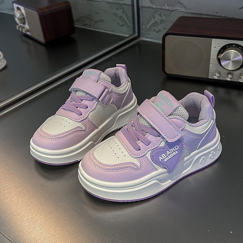 Girls' 2025 Spring/Autumn Soft-Soled Leather Sneakers for Young and Older Kids - Casual Board Style.