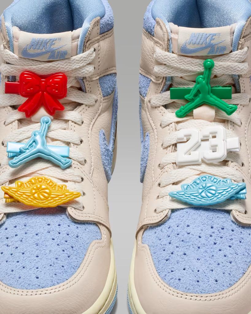 FD2596-102 Nike Air Jordan 1 High OG Psychic Blue Pale Ivory (Women's)