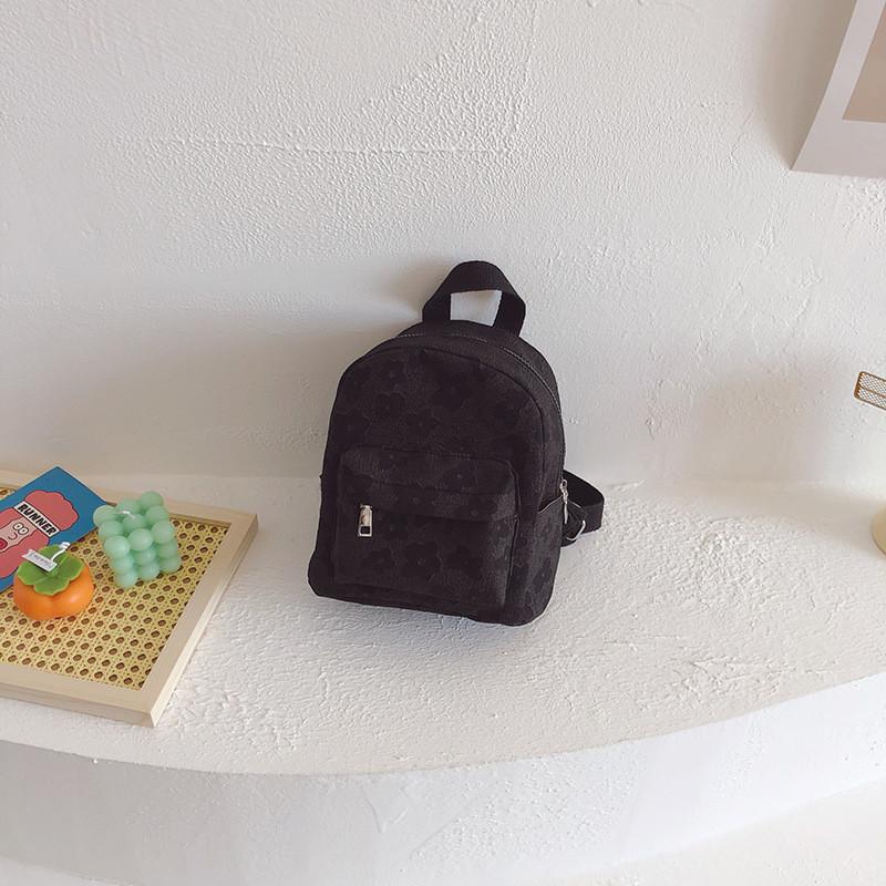 

Stylish Kids Backpack For Kindergarten With Lightweight Design And Fun Prints For Everyday Use чорний