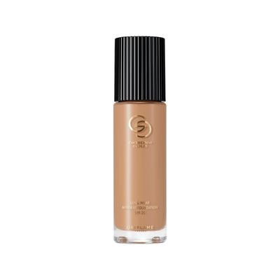Oriflame Giordani Gold Base Mineral de Larga Duración SPF 20 - Beige Natural 30 ml
