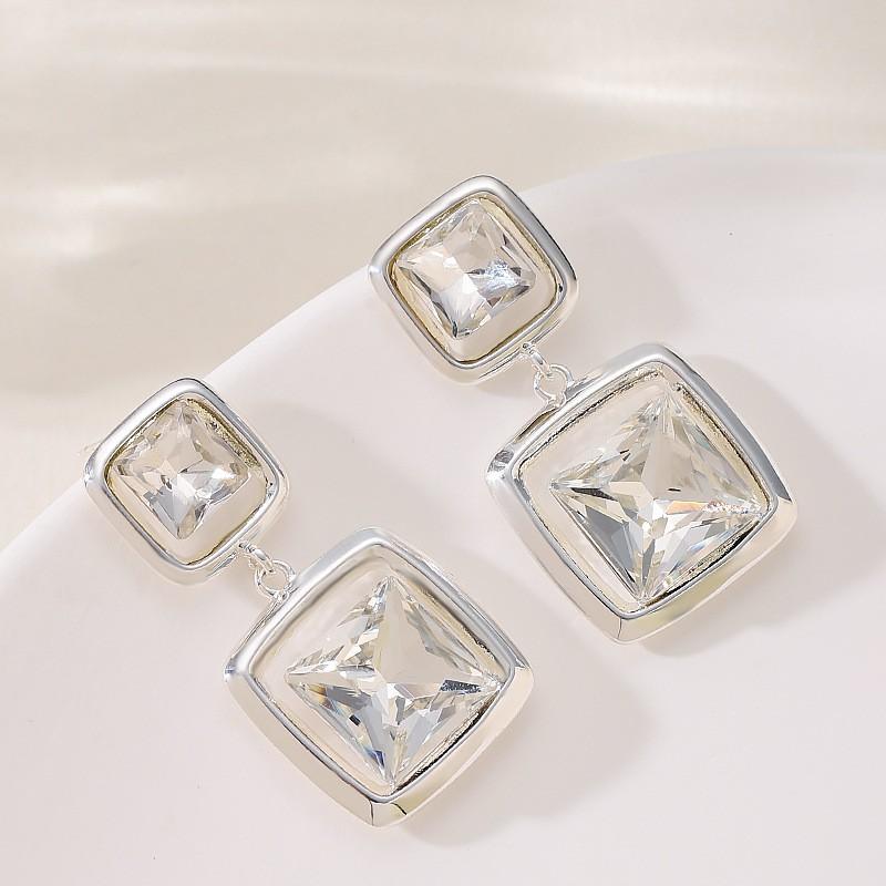 Geometric Glass Crystal Stud Earrings Women Minimalist Chic Statement Jewelry Silver-Plated Copper Post 2025 Fashion