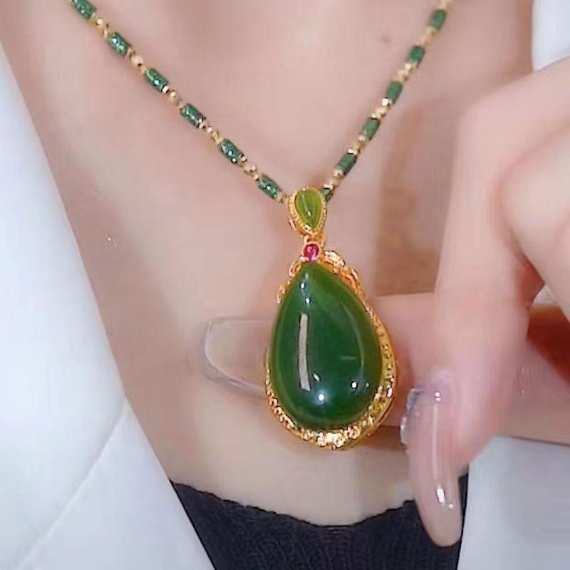 New Natural Green Jasper Water Drop Pendant Necklace Exquisite Fashion Shining Rhinestone Beaded Necklace Women's Party Jewelry